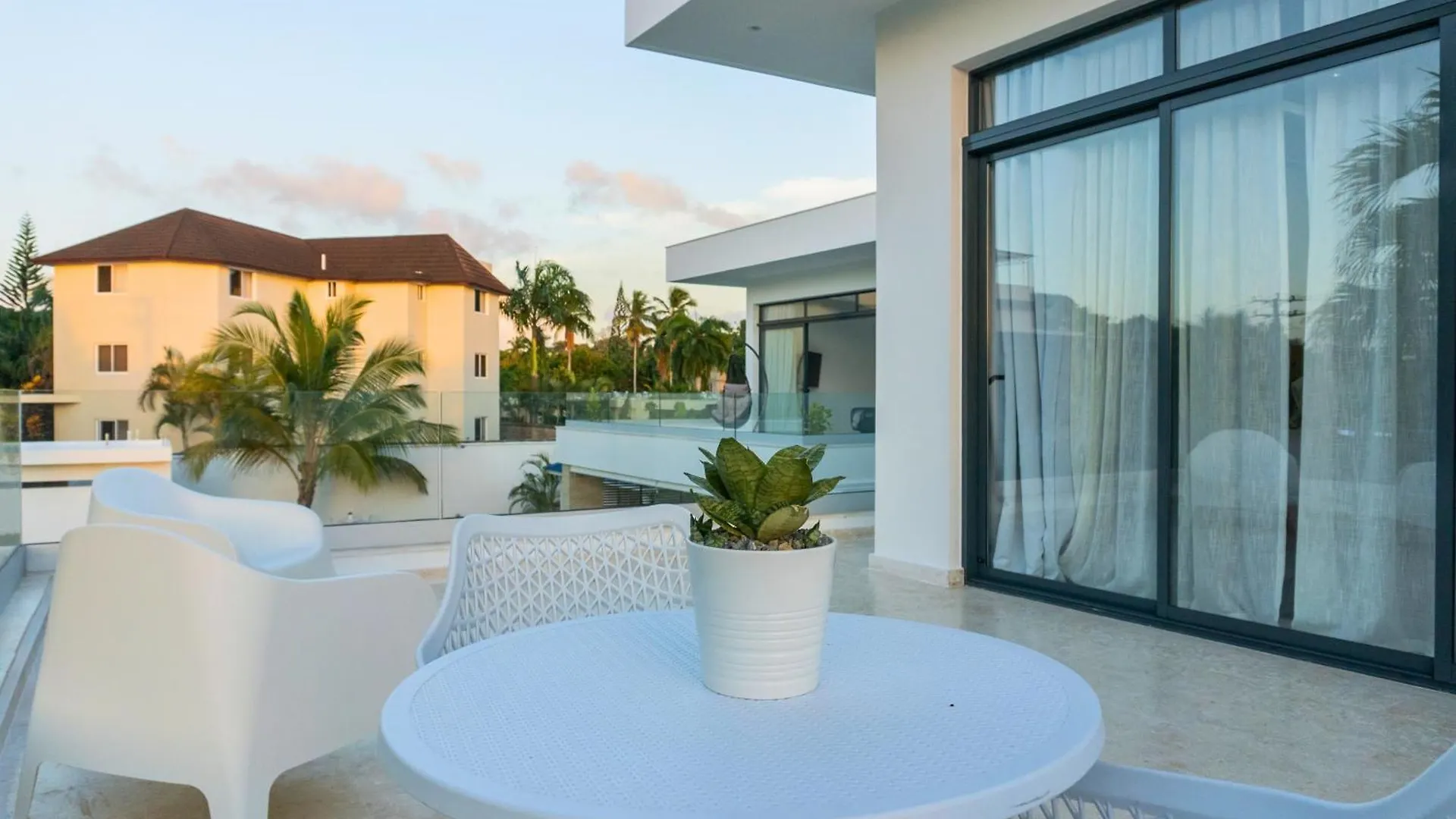 Villa Caribena Con Piscina Para Grupos Y Familias Las Terrenas